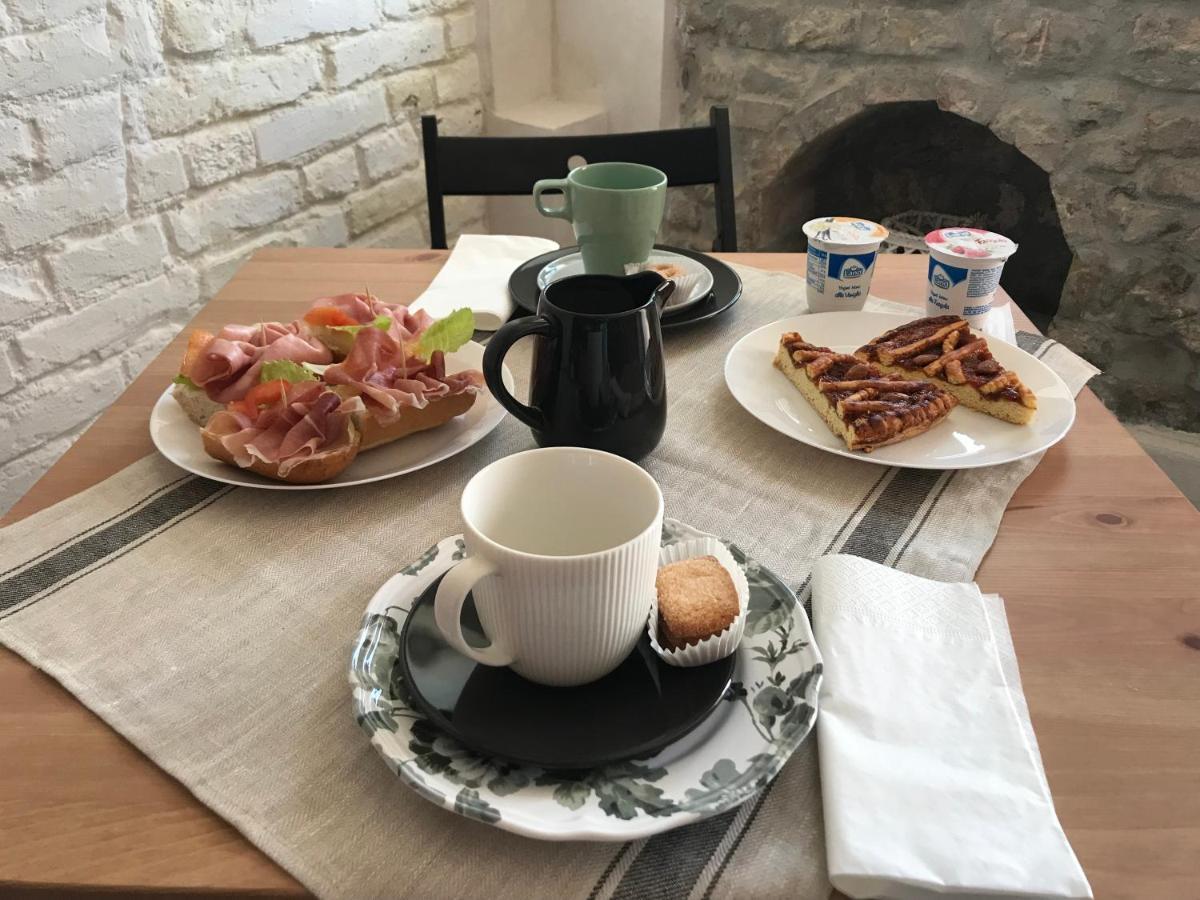 La Trave Bed & Breakfast Montecosaro  Exterior foto